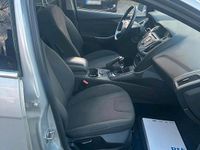 Usata Ford Focus 125 CV (91 kW) 2014 Argento Berlina