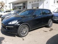 Second-hand Porsche Cayenne 245 CP (180 kW) 2012 Negru SUV