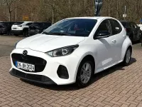 Neu Mazda 2 Center-Line 116 PS (85 kW) 2025 Weiß Kleinwagen