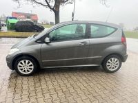 Gebraucht Mercedes A180 109 PS (80 kW) 2010 Grau Kleinwagen