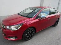 Gebraucht Citroën C4 SELECTION 120 PS (88 kW) 2015 Rot Kombi