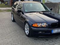 gebraucht BMW 320 i touring -