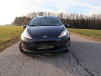 Gebraucht Ford Fiesta 97 PS (71 kW) 2012 Grau Kleinwagen