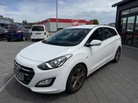 Gebraucht Hyundai i30 YES! 135 PS (99 kW) 2016 Polar white Kombi