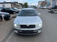 gebraucht Skoda Octavia 1,9TDI,Leder,Navi,Xenon,1.Hand,Alufelgen,AHK,