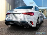 Gebraucht Audi S3 Ambiente 333 PS (244 kW) 2025 Arkonaweiß Limousine