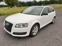 Gebraucht Audi A3 Attraction 105 PS (77 kW) 2012 Weiß Kleinwagen