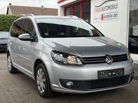 Gebraucht VW Touran Cup 105 PS (77 kW) 2015 Silber Van / Kleinbus