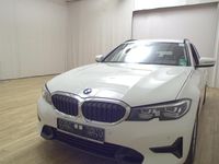 Gebraucht BMW 320 Sport Line 190 PS (139 kW) 2022 Weiss Kombi