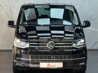 Gebraucht VW Multivan Highline 204 PS (150 kW) 2017 Deep black perleffekt Van