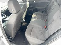 Gebraucht VW Golf VIII Style 150 PS (110 kW) 2022 Weiss Kombi