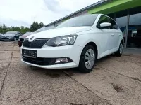 Gebraucht Skoda Fabia Ambition 60 PS (44 kW) 2015 Weiß Limousine