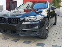 Gebraucht BMW 530 258 PS (189 kW) 2014 Schwarz Kombi