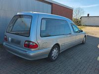 Gebraucht Mercedes E270 170 PS (125 kW) 2001 Silber Limousine