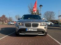 Gebraucht BMW X1 Sport Line 204 PS (150 kW) 2010 Gold SUV