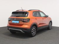 Gebraucht VW T-Cross Active 95 PS (69 kW) 2023 Orange SUV