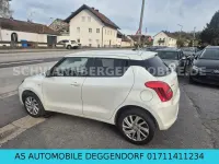 Gebraucht Suzuki Swift Comfort 83 PS (61 kW) 2022 Weiß Kleinwagen