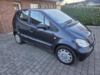 Usado Mercedes A140 82 HP (60 kW) 2002 Cinzento Citadino