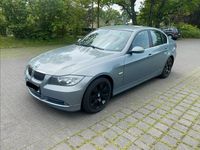 Gebraucht BMW 330 272 PS (200 kW) 2008 Grau Limousine