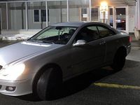 Gebraucht Mercedes CLK220 150 PS (110 kW) 2005 Grau Limousine