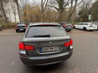 Gebraucht BMW 525 218 PS (160 kW) 2012 Grau Kombi