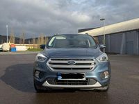 Gebraucht Ford Kuga Titanium 150 PS (110 kW) 2019 Blau SUV