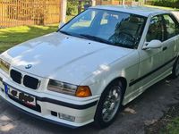 Używany BMW M3 Performance 243 KM (178 kW) 1998 Biały Sedan/Limuzyna