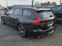 Gebraucht Volvo V60 341 PS (250 kW) 2021 717onyx black metallic Kombi