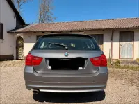 Gebraucht BMW 318 143 PS (105 kW) 2011 Grau Kombi