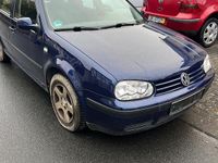 Usado VW Golf IV 116 HP (85 kW) 2002 Azul Carrinha