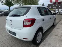 Używany Dacia Sandero 73 KM (53 kW) 2016 Biały Hatchback