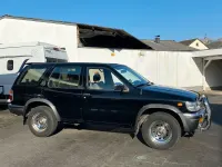 Gebraucht Nissan Pathfinder 150 PS (110 kW) 1998 Schwarz SUV