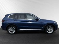 Gebraucht BMW X3 Sport Line 190 PS (139 kW) 2022 Phytonicblau metallic SUV
