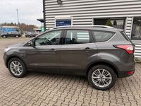 Gebraucht Ford Kuga Titanium 150 PS (110 kW) 2018 Grau (metallic) SUV