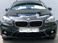 Gebraucht BMW 220 Active Tourer Sport Line 192 PS (141 kW) 2017 Schwarz Van / Kleinbus
