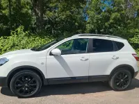 Gebraucht Nissan Qashqai I-Way 141 PS (103 kW) 2011 Weiß SUV