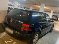 Usata VW Golf IV 75 CV (55 kW) 2002 Blu Utilitaria
