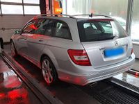Gebraucht Mercedes C220 170 PS (125 kW) 2011 Silber Kombi