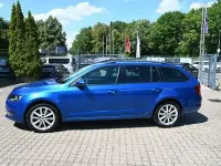 Gebraucht Skoda Octavia Style 150 PS (110 kW) 2017 Modra race/race blue Kombi