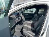 Gebraucht Volvo V60 Plus 349 PS (256 kW) 2024 Weiß Kombi