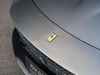 Second-hand Ferrari Roma 620 CP (456 kW) 2025 Gri Cabrio