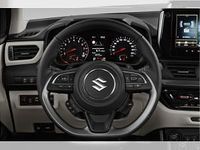 Neu Suzuki Swift Club 83 PS (61 kW) 2025 Schwarz (super black pearl metallic) Kleinwagen