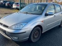 Gebraucht Ford Focus Ghia 116 PS (85 kW) 2002 Grau Kleinwagen