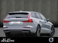 Gebraucht Volvo V60 Plus 349 PS (256 kW) 2025 Grau Kombi