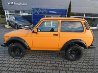 Gebraucht Lada niva 83 PS (61 kW) 2022 Raptor orange SUV