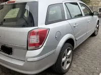 Gebraucht Opel Astra Edition 125 PS (91 kW) 2007 Grau Kombi