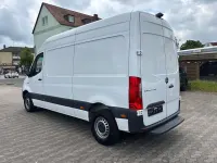 Gebraucht Mercedes Sprinter 85 kW (116 PS) 2022 Arktikweiss Van