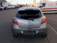 Gebraucht Mazda 2 Active 84 PS (61 kW) 2011 Silber Kleinwagen