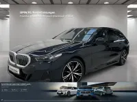 Gebraucht BMW 520 M Sport 197 PS (144 kW) 2025 Schwarz Limousine