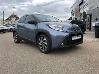 Gebraucht Toyota Aygo X Team 72 PS (52 kW) 2024 Grau SUV